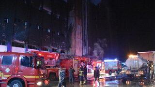 Adana'da plastik malzeme fabrikasında çıkan yangın kontrol altına alındı