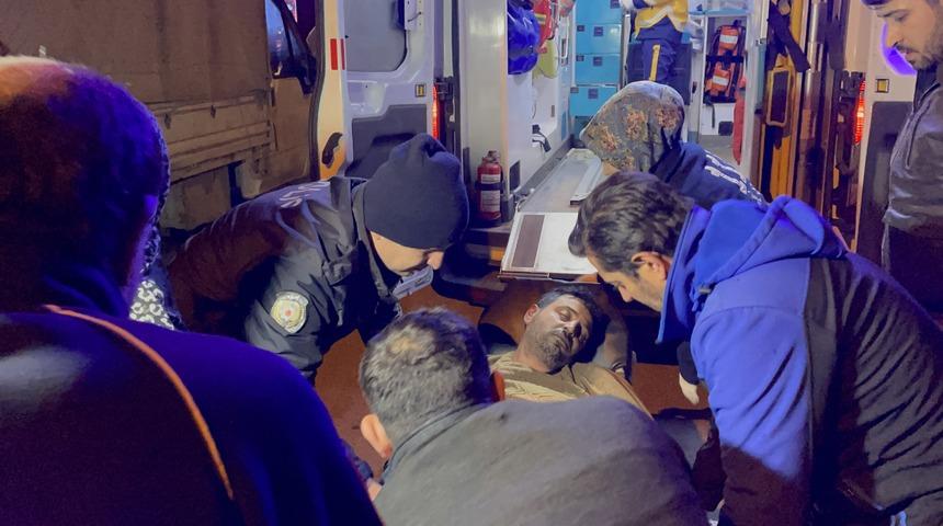 Erzurum'da psikolojik sorunları olan kişi evini ateşe verdi