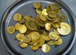 Altın yatırımcıları dikkat! Uzman isim "Şanslı bir yatırım aracı" diyerek rakam verdi: "İhtimal çok yüksek!"