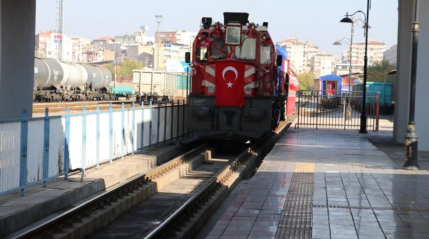 Atatürk'ün Diyarbakır'a gelişinin 85. yıl dönümü törenle kutlandı