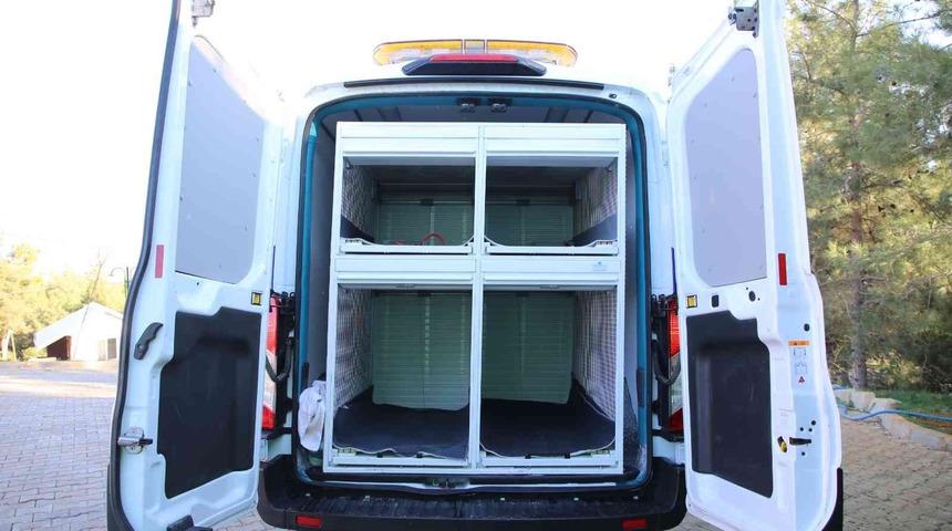 Kaş Belediyesi Sokak Hayvanları Müdahale aracı hizmette