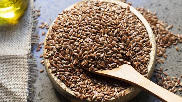 Keten tohumu ne kadar tüketilmeli, yoğurtla nasıl hazırlanır? Çiğ keten tohumu öğütülmeden yenir mi, zayıflatır mı?