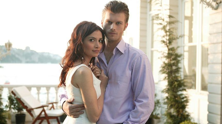 Ünlü oyuncuların ilk dizilerine ne kadar hakimsin?