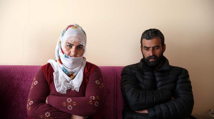 Kuduz nedeniyle evladını kaybeden acılı anne: Canımız yandı, sahipsiz köpekleri toplayın