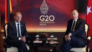 Cumhurbaşkanı Erdoğan ile Almanya Başbakanı bir araya geldi