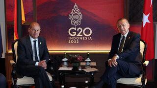 Cumhurbaşkanı Erdoğan'ın diplomasi trafiği sürüyor: Almanya Başbakanı Scholz ile kritik temas