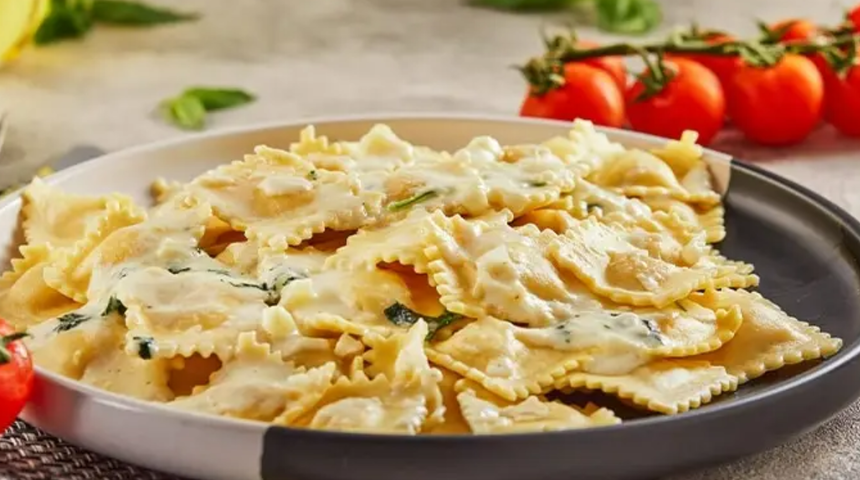 Zuhal Topal'la Yemekteyiz peynirli ravioli tarifi! İtalyan usulü peynirli ravioli nasıl yapılır?
