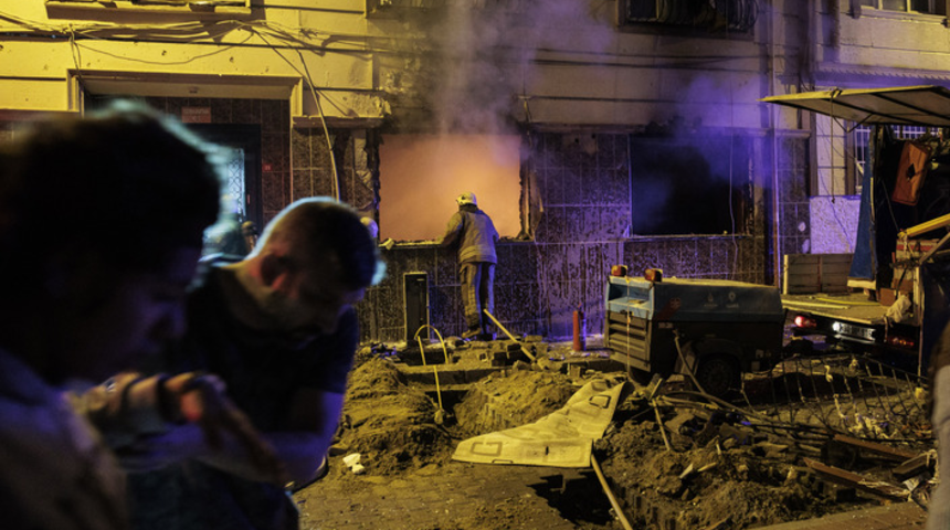 Fatih'te patlama neden oldu? Fatih doğal gaz patlaması son dakika haberleri