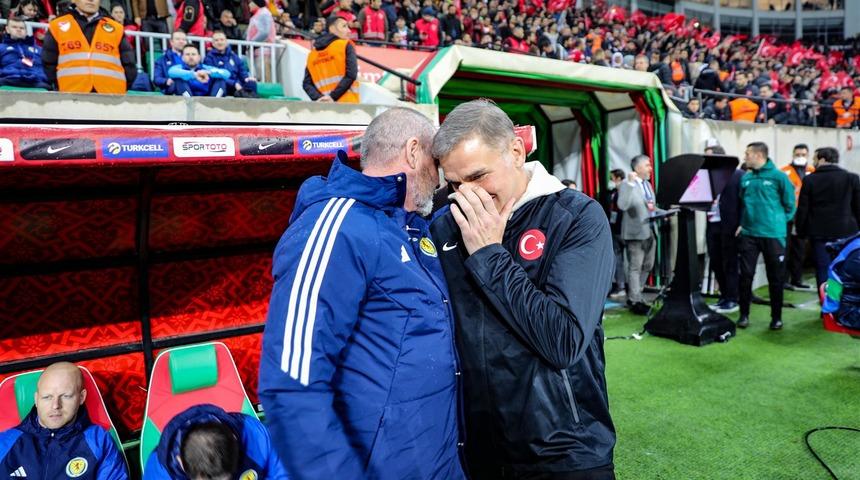 Stefan Kuntz'dan İskoçya maçı sonrası gönderme! "Yeterli mesaj olmuştur!"