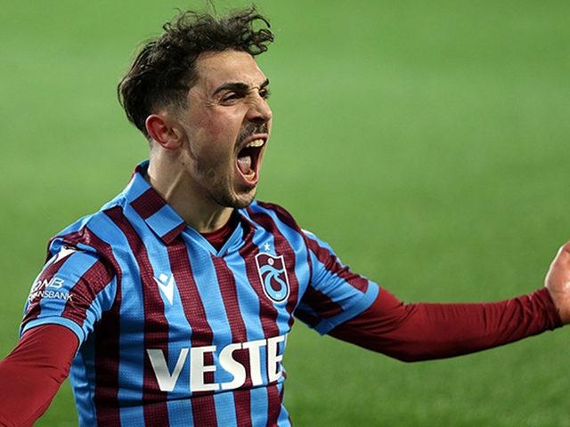 Trabzonspor, Abdülkadir Ömür'ü KAP'a bildirdi! 2027 yılına kadar...
