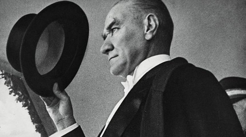 Atatürk kitabı 10 Kasım’da çıkıyor