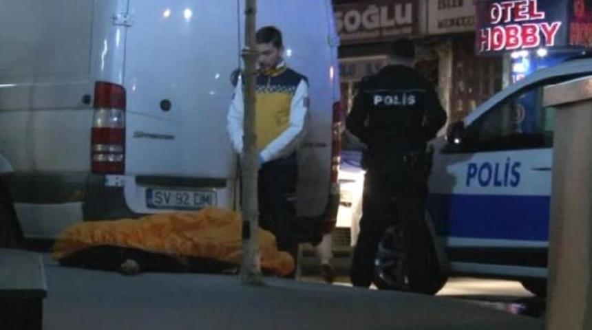 Fatih&rsquo;te bir kişi &ouml;l&uuml; bulundu