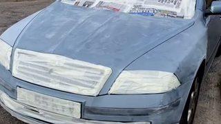 Arabasını sprey boyayla boyamak istedi, hayatının şokunu yaşadı! Videosu 1 milyondan fazla izlendi