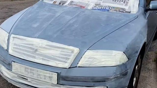 Arabasını sprey boyayla boyamak istedi, hayatının şokunu yaşadı! Videosu 1 milyondan fazla izlendi