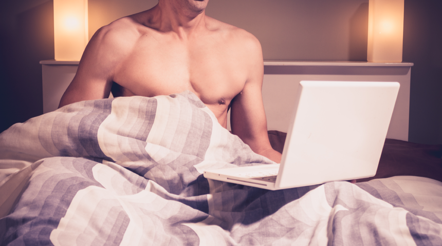 Porno bağımlısı erkek arkadaşını ifşa etti! Bu durum tüm hayatı mahvediyor