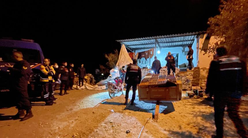 Manisa'da korkunç cinayet! Pompalı tüfekle kapıya dayanıp defalarca ateş etti