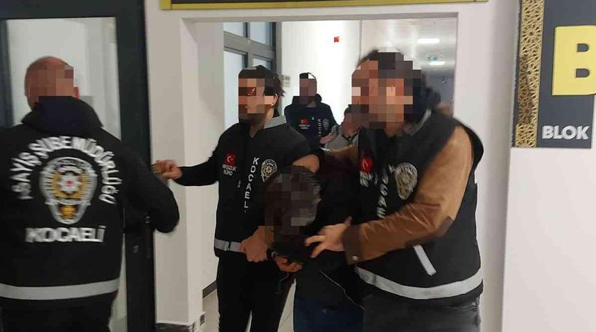 8 ilde hırsızlık yaptılar! Polis ekiplerince yakalandılar