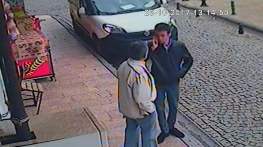 Aydın'da 16 yaşındaki &ccedil;ocuk 2 kişiyi 87 bin lira dolandırdı