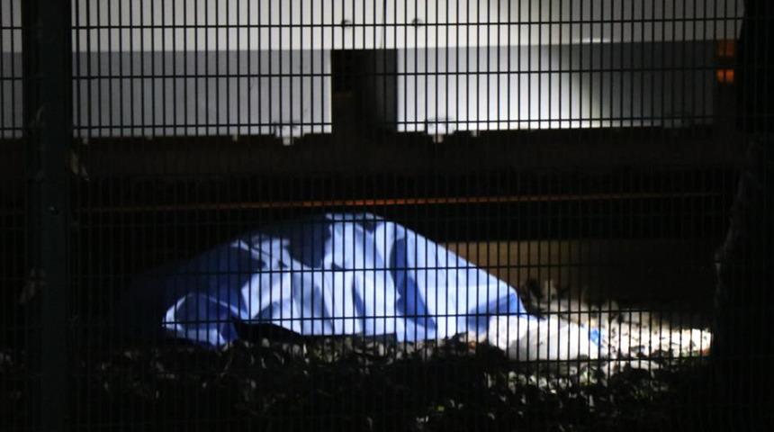 Bir anlık dalgınlık hayattan kopardı! Elektrikli scooter'la karşıdan karşıya geçmek istemişti...