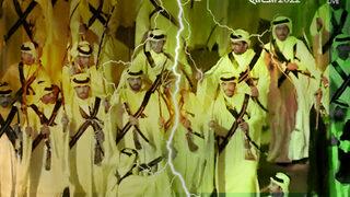 Katar 2022 Dünya Kupası'nın açılış gösterisine, kılıçlı adamlar damga vurdu! Sosyal medyada izleyenler şaşırdı...