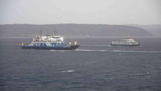 Bozcaada ve Gökçeada’ya tüm feribot seferleri iptal edildi