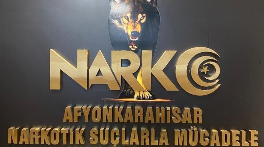 Uyuşturucu ile yakalanan 2 kişi tutuklandı