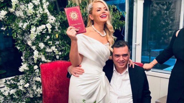 Yeşilçam'ın Sezercik'i Sezer İnanoğlu 4. kez evlendi! Çocukluk aşkı güzelliğiyle büyüledi