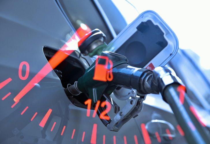 BENZİNE İKİ HAFTADA ÜÇ İNDİRİM! Akaryakıt alacakları sevindiren haber (22 Kasım Salı güncel benzin ve motorin fiyatları)