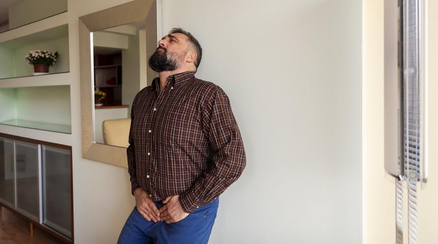 Her ereksiyonu işkenceye çevirir! Kırılmış olabilir