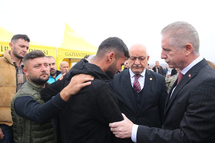 5 yaşındaki şehit Karataş'ın hayali yürekleri yaktı! Cenazede gözyaşları sel oldu... Hain saldırının hayattan kopardığı Hasan'ın o sabah istediklerini annesi anlattı G1