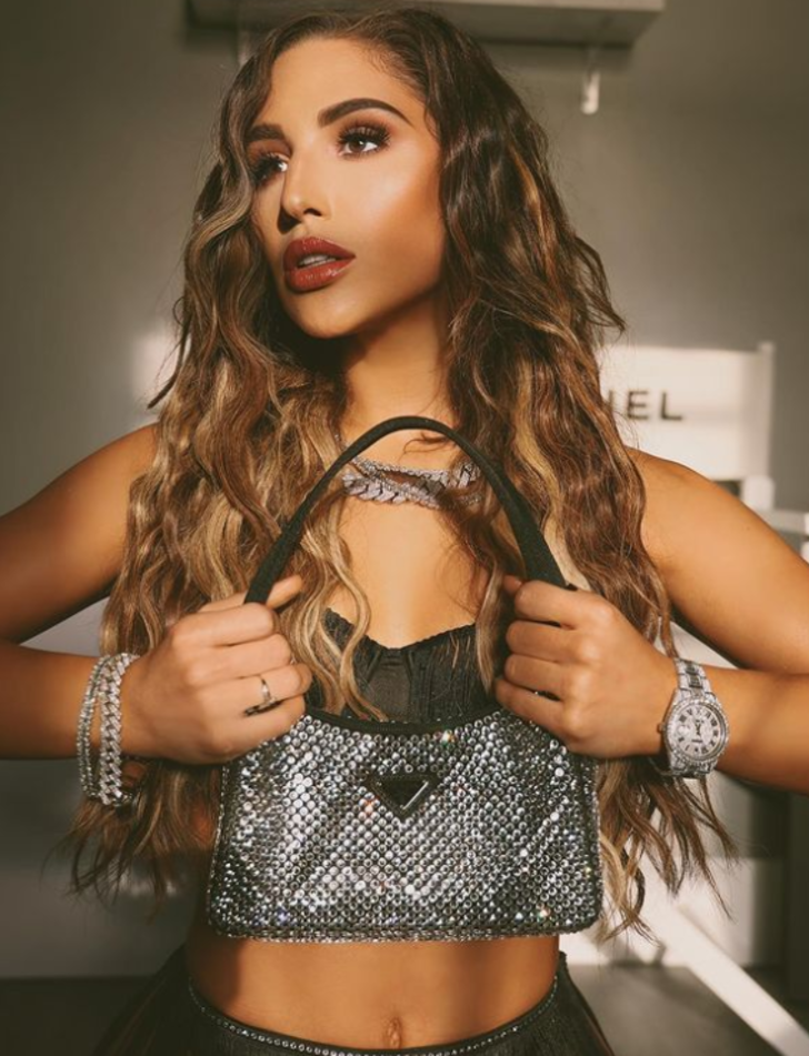 Yetişkin film yıldızı Abella Danger, doğum gününü böyle kutladı! Transparan elbisesiyle pozları olay yarattı G4