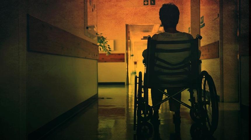 89 yaşındaki kadına bakımevinde cinsel istismar! Yaşlı kadının talebi şok etkisi yarattı Son isteği ise...