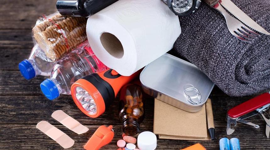 Deprem çantasında olması gerekenler neler? Deprem acil durum çantası nasıl hazırlanır?