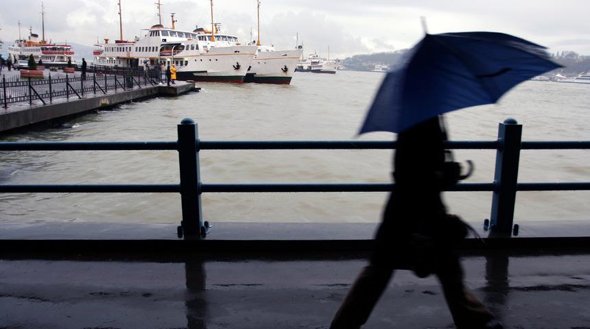 Meteoroloji paylaştı! İstanbullu bir s&uuml;re daha g&uuml;neşe hasret kalacak: Depremin meydana geldiği D&uuml;zce'de hava nasıl olacak?
