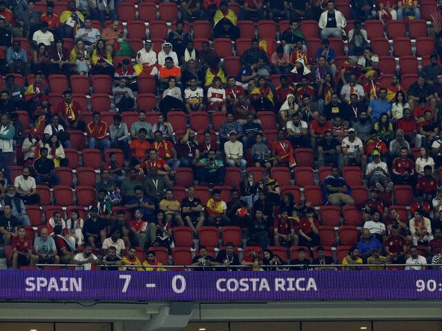 İspanya - Kosta Rika maçını sunan TRT Spikeri Cüneyt Ersan'a Beşiktaşlılar tepki gösteriyor! ''Tabii şimdi aklınıza geliyordur...''