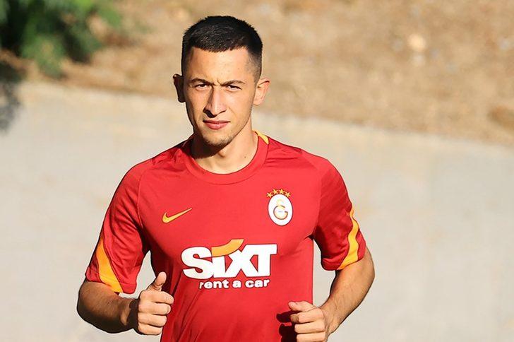 Menajerinin açıklaması sonrası yönetim şaştı kaldı! "Yaşlıları topladılar, Galatasaray'a dönmeyecek" G4