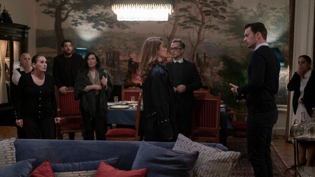 Camdaki Kız dizisinde yaprak dökümü! O isimler kadrodan ayrılıyor