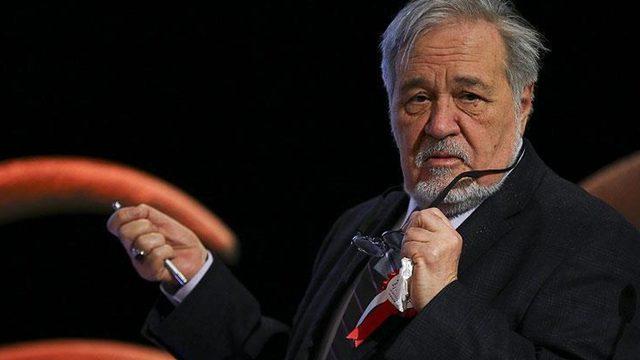 İlber Ortaylı'dan tartışma yaratacak sözler! Tam bir görgüsüzlük diyerek tepki gösterdi: Hepsi çöp!