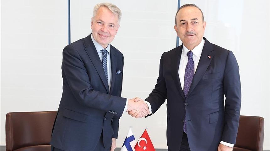 Son dakika: Türkiye'nin kararlılığını vurguladı! Bakan Çavuşoğlu'ndan Fin mevkidaşıyla görüşmede önemli mesaj