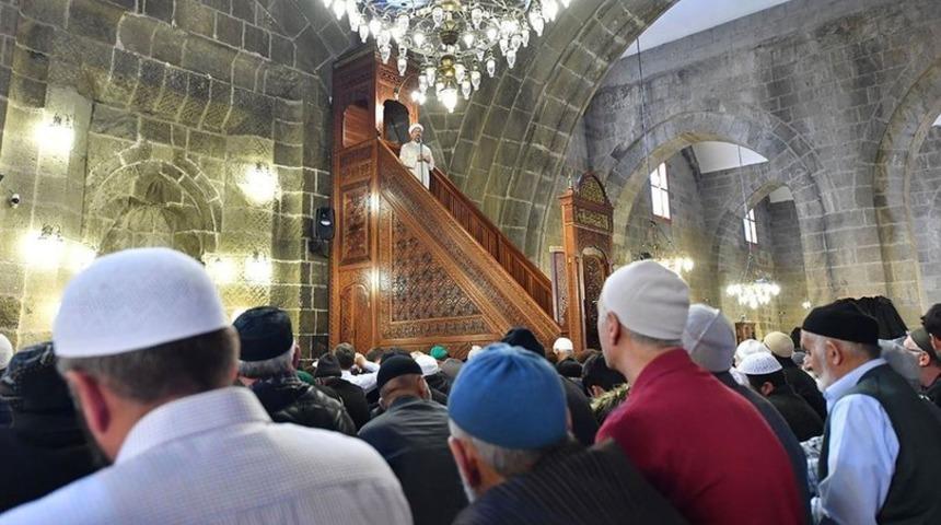 CUMA HUTBESİ 6 Ekim 2023: Cuma Hutbesi konusu nedir? Diyanet İşleri Başkanlığı açıkladı!