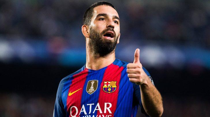 Galatasaray yıldız ismi bu kez bitiriyor! Arda Turan transfer uçağını kaldırdı G3