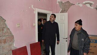 Bakan kurum deprem bölgesinde! 'Belediyelere 10 milyon liralık kaynak aktarıldı'