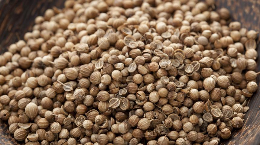 Her hali muhteşem: Kendisi şifa, yağı doğal afrodizyak! Yarım çay kaşığı taş gibi yapıyor