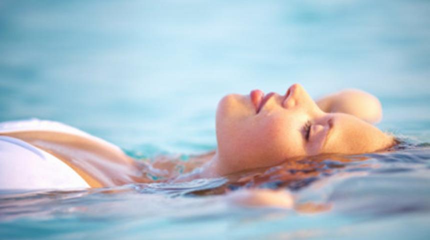 Kadınların Su Alerjisi