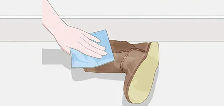 DETERJANLI SUYU AKITIN 