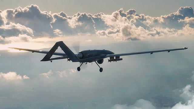 Bayraktar TB2 SİHA'ya komşu talip oldu! Savunma Bakanı Stoyanov iddiaları doğruladı