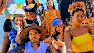 Çokeşliliğin dünyadaki en büyük temsilcisiydi! 8 kadınla aynı anda evlenen fenomen isim dördünden boşandı... “Yeni eşlerimi arıyorum”