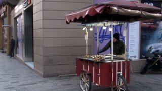 Valilik 'Genel Emir' yayınlamıştı! İstiklal Caddesi’ndeki tezgahlar kaldırıldı
