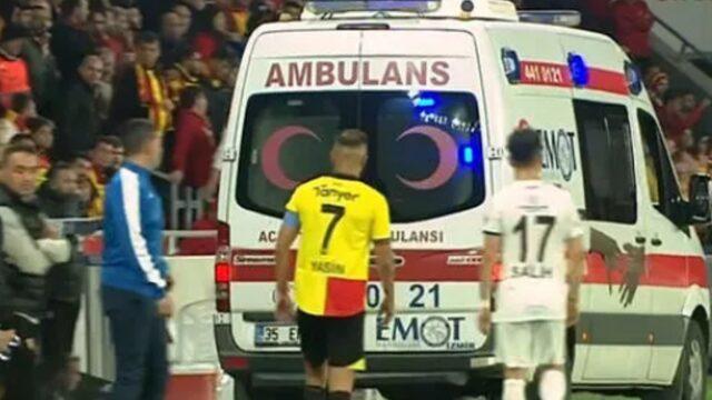 Göztepe-Altay maçı durduruldu! Taraftar kaleciye saldırdı! Kalecinin sağlık durumu nasıl? 