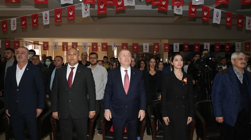 Zafer Partisi Genel Başkanı Özdağ, Hatay'da ziyaretlerde bulundu